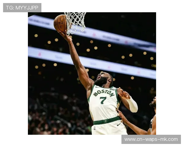 篮网外线火力输出成为半场亮点